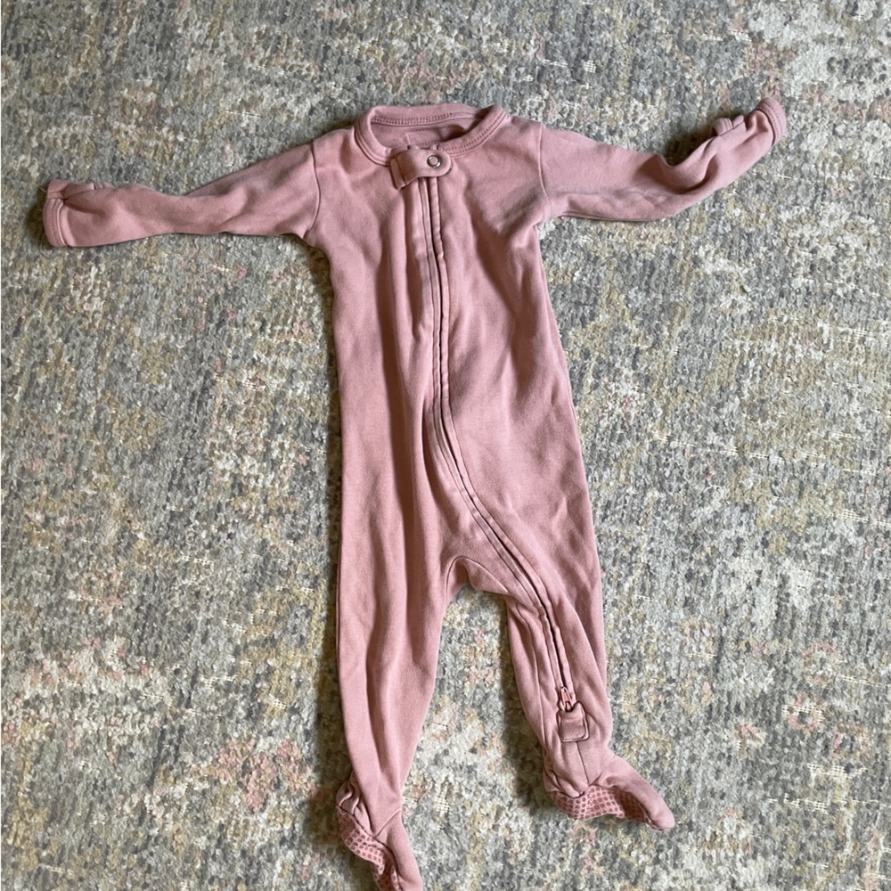 L’oved baby Cozy Pink baby sleeper